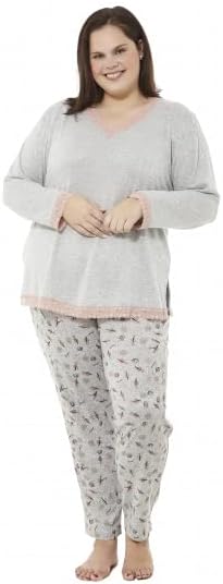 Pijama de invierno con adorno de puntilla