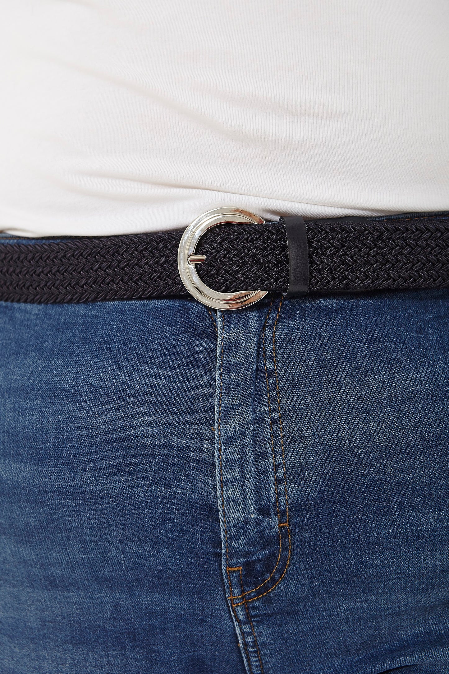 Ceinture élastique tressée avec bordure en cuir
