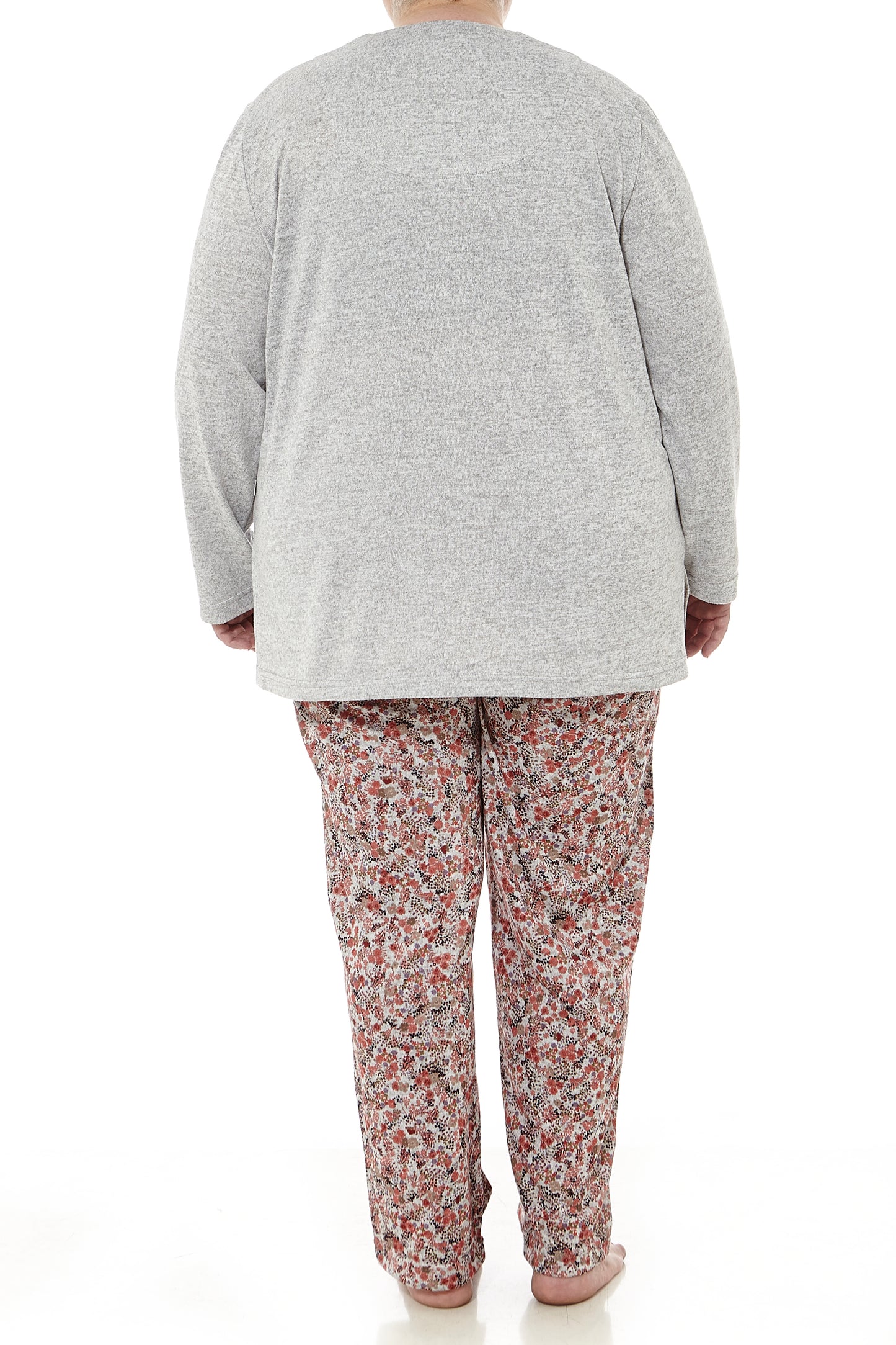 Pijama de Invierno Gris con flores