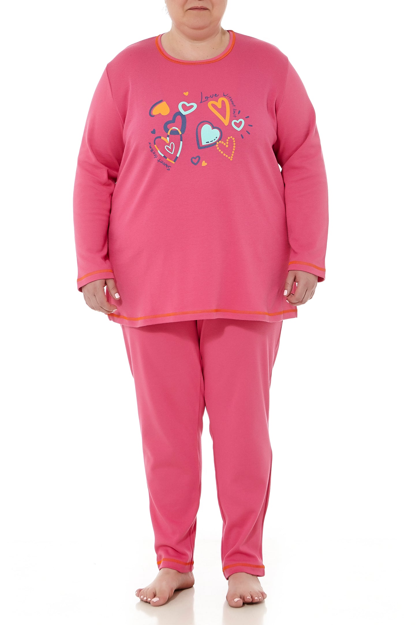 Pijama de Invierno Rosa con Corazones
